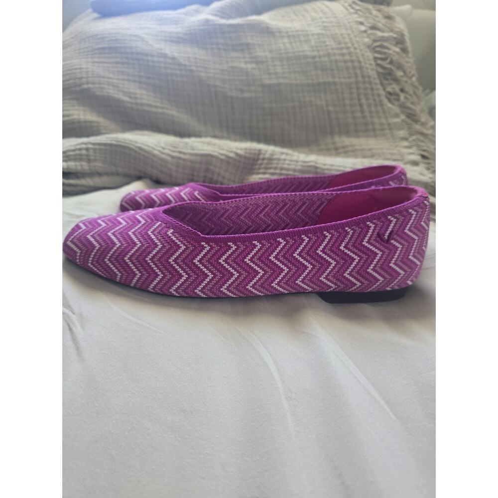 VIVAIA Margot 2.0 Square-Toe V-Cut Flats Orchid Multi-chevron pattern 39.5/8.5